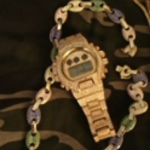 Snap back addidas hat brand new 20 apeice 15 teen